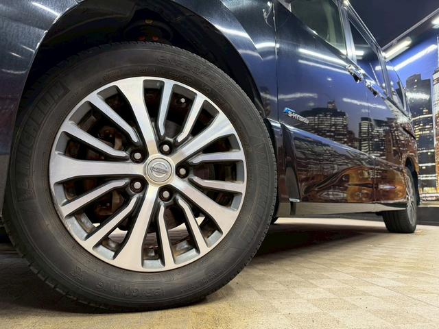 セレナ ハイウェイスター Vセレクション+セーフティ SHV (禁煙車)(後期型)(両側パワースライド)(純正SDナビ)(バックカメラ)(クルーズコントロール)(ビルトインETC)(Bluetooth対応)(スマートキー&プッシュスタート)(純正16インチAW)(58枚目)