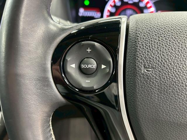 オデッセイ アブソルート　（禁煙車）（黒本革シート）（両側パワスラ）（フリップダウンモニター）（カロッツェリアＳＤナビ）（バックカメラ）（クルーズコントロール）（ビルトインＥＴＣ）（パドルシフト）（純正１７インチＡＷ）（56枚目）