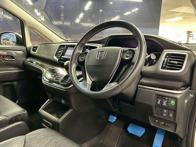 オデッセイ アブソルート　（禁煙車）（黒本革シート）（両側パワスラ）（フリップダウンモニター）（カロッツェリアＳＤナビ）（バックカメラ）（クルーズコントロール）（ビルトインＥＴＣ）（パドルシフト）（純正１７インチＡＷ）（72枚目）