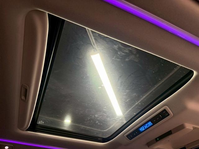アルファード 2.5S Cパッケージ (禁煙車)(サンルーフ)(両側パワスラ)(純正フリップダウン)(純正SDナビ)(バックカメラ)(クルーズコントロール)(パワーシート)(パワーバックドア)(ビルトインETC)(純正18インチAW)(6枚目)