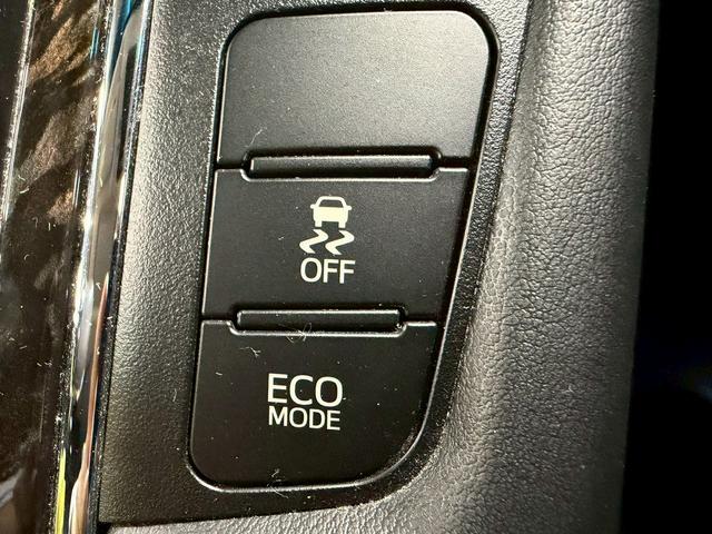 アルファード 2.5S Cパッケージ (禁煙車)(サンルーフ)(両側パワスラ)(純正フリップダウン)(純正SDナビ)(バックカメラ)(クルーズコントロール)(パワーシート)(パワーバックドア)(ビルトインETC)(純正18インチAW)(32枚目)