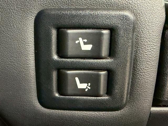 アルファード 2.5S Cパッケージ (禁煙車)(サンルーフ)(両側パワスラ)(純正フリップダウン)(純正SDナビ)(バックカメラ)(クルーズコントロール)(パワーシート)(パワーバックドア)(ビルトインETC)(純正18インチAW)(42枚目)