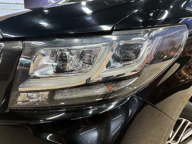 アルファード 2.5S Cパッケージ (禁煙車)(サンルーフ)(両側パワスラ)(純正フリップダウン)(純正SDナビ)(バックカメラ)(クルーズコントロール)(パワーシート)(パワーバックドア)(ビルトインETC)(純正18インチAW)(64枚目)