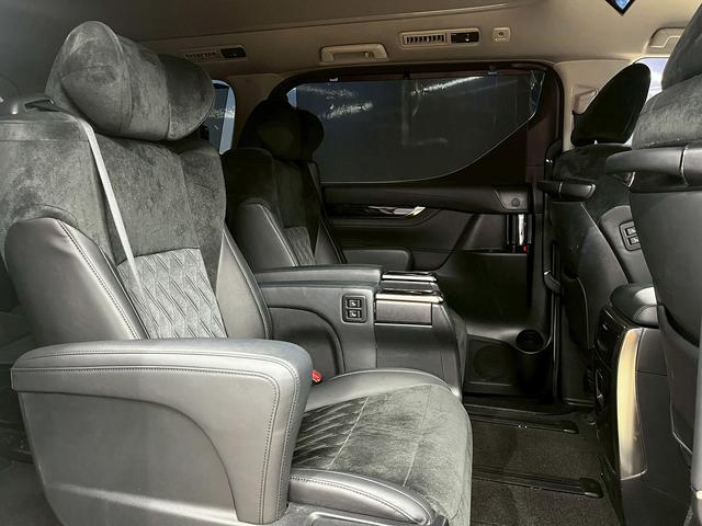 ヴェルファイア 2.5Z Gエディション (禁煙車)(黒半革シート)(両側パワスラ)(純正フリップダウン)(純正SDナビ)(バックカメラ)(レーダークルーズ)(パワーシート)(ステアリングヒーター)(電動リアゲート)(ETC)(純正18AW)(19枚目)