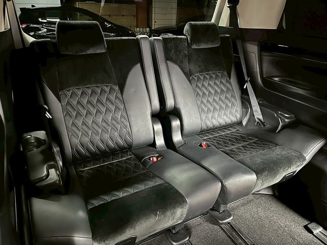 ヴェルファイア 2.5Z Gエディション (禁煙車)(黒半革シート)(両側パワスラ)(純正フリップダウン)(純正SDナビ)(バックカメラ)(レーダークルーズ)(パワーシート)(ステアリングヒーター)(電動リアゲート)(ETC)(純正18AW)(64枚目)