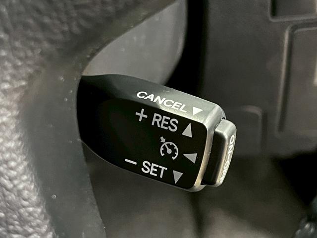 ヴェルファイア 2.5Z Aエディション (禁煙車)(両側パワースライド)(フリップダウンモニター)(純正SDナビ)(バックカメラ)(クルーズコントロール)(ビルトインETC)(オットマン)(クリアランスソナー)(純正18インチAW)(9枚目)