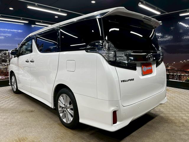 ヴェルファイア 2.5Z Aエディション (禁煙車)(両側パワースライド)(フリップダウンモニター)(純正SDナビ)(バックカメラ)(クルーズコントロール)(ビルトインETC)(オットマン)(クリアランスソナー)(純正18インチAW)(23枚目)