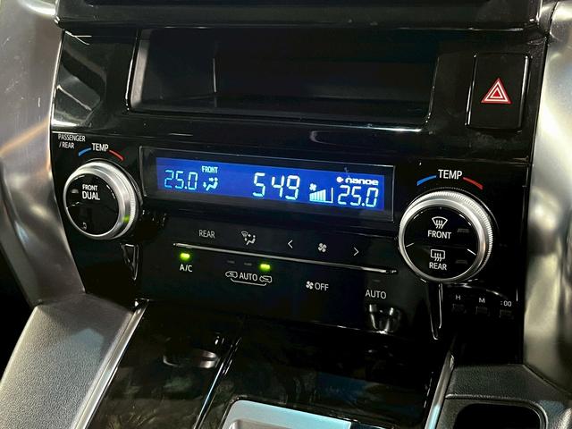 ヴェルファイア 2.5Z Aエディション (禁煙車)(両側パワースライド)(フリップダウンモニター)(純正SDナビ)(バックカメラ)(クルーズコントロール)(ビルトインETC)(オットマン)(クリアランスソナー)(純正18インチAW)(43枚目)