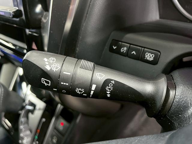 ヴェルファイア 2.5Z Aエディション (禁煙車)(両側パワースライド)(フリップダウンモニター)(純正SDナビ)(バックカメラ)(クルーズコントロール)(ビルトインETC)(オットマン)(クリアランスソナー)(純正18インチAW)(55枚目)