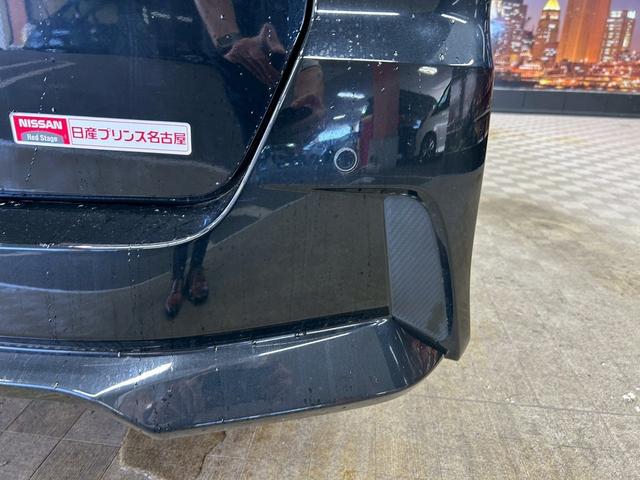 セレナ ハイウェイスター セーフティパックA(両側パワースライド)(純正SDナビ)(アラウンドビューモニター)(クルーズコントロール)(エマージェンシーブレーキ)(パークアシスト)(ビルトインETC)(純正16インチAW)(29枚目)