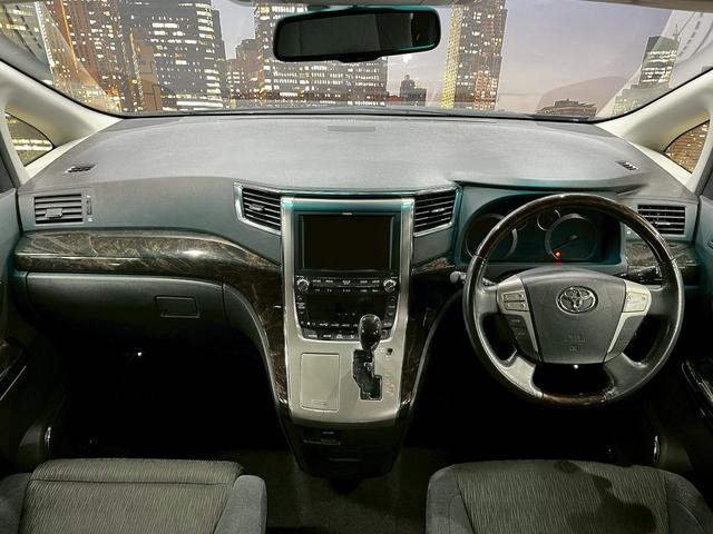 アルファード ２４０Ｓ　Ｃパッケージ　（禁煙車）（後期型）（モデリスタエアロ）（両側パワースライドドア）（後席モニター）（純正ナビ）（ビルトインＥＴＣ）（クルコン）（パワーシート）（シートメモリ）（ウォークスルー）（純正１８ＡＷ）（5枚目）