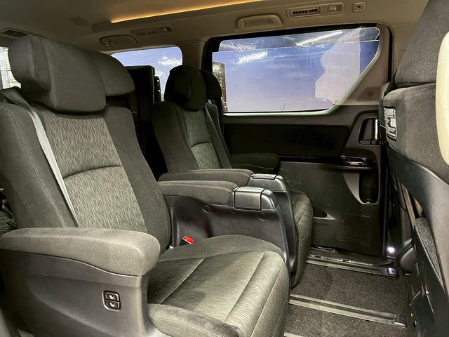 アルファード ２４０Ｓ　Ｃパッケージ　（禁煙車）（後期型）（モデリスタエアロ）（両側パワースライドドア）（後席モニター）（純正ナビ）（ビルトインＥＴＣ）（クルコン）（パワーシート）（シートメモリ）（ウォークスルー）（純正１８ＡＷ）（26枚目）