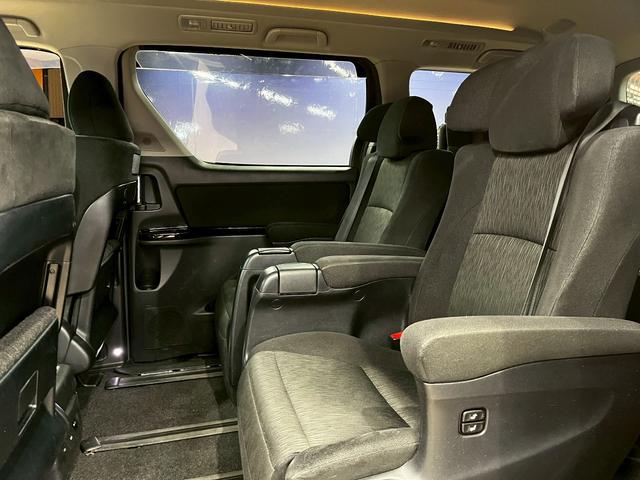 アルファード ２４０Ｓ　Ｃパッケージ　（禁煙車）（後期型）（モデリスタエアロ）（両側パワースライドドア）（後席モニター）（純正ナビ）（ビルトインＥＴＣ）（クルコン）（パワーシート）（シートメモリ）（ウォークスルー）（純正１８ＡＷ）（35枚目）