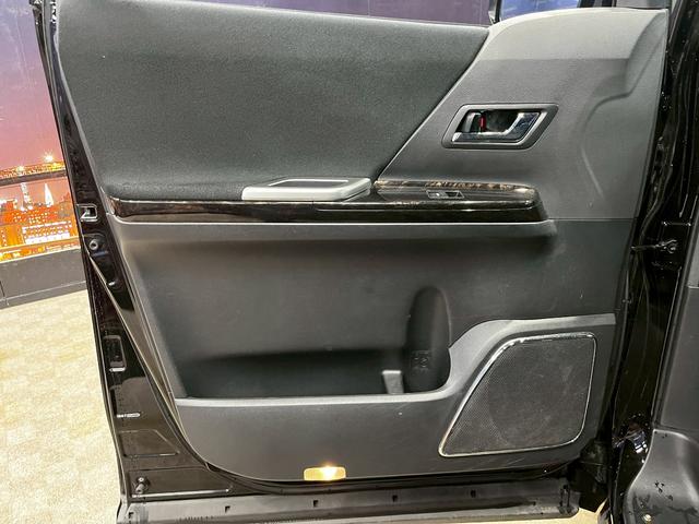 アルファード ２４０Ｓ　Ｃパッケージ　（禁煙車）（後期型）（モデリスタエアロ）（両側パワースライドドア）（後席モニター）（純正ナビ）（ビルトインＥＴＣ）（クルコン）（パワーシート）（シートメモリ）（ウォークスルー）（純正１８ＡＷ）（48枚目）