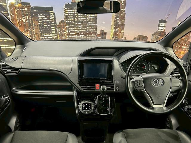 TOYOTA NOAH SI WxB