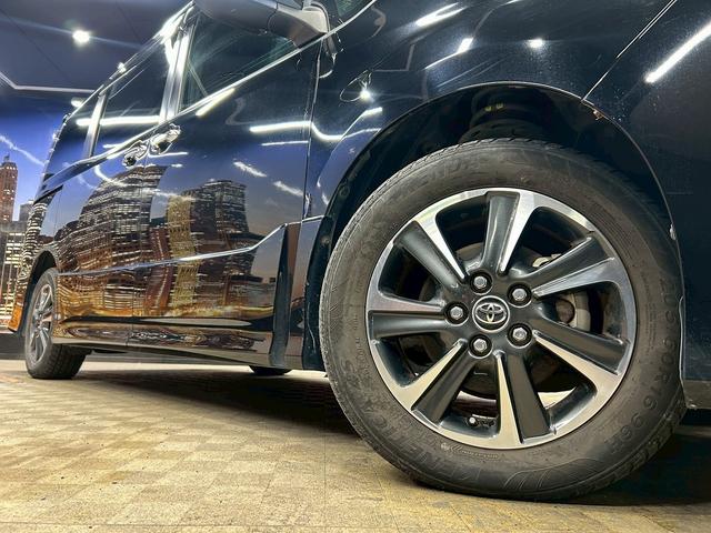 TOYOTA NOAH SI WxB