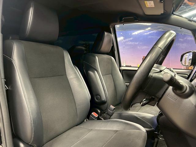 TOYOTA NOAH SI WxB