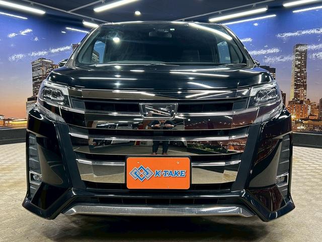 TOYOTA NOAH SI WxB