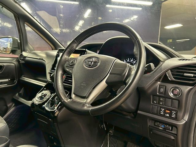 TOYOTA NOAH SI WxB