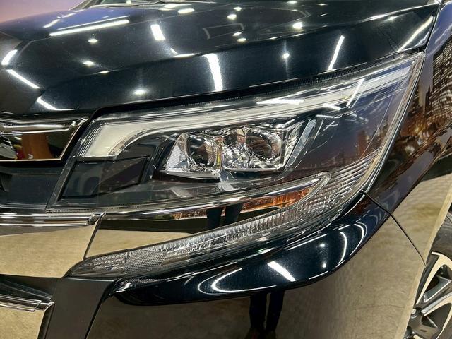 TOYOTA NOAH SI WxB