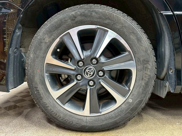 TOYOTA NOAH SI WxB