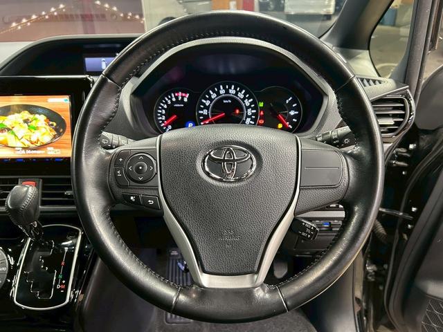 TOYOTA NOAH SI WxB