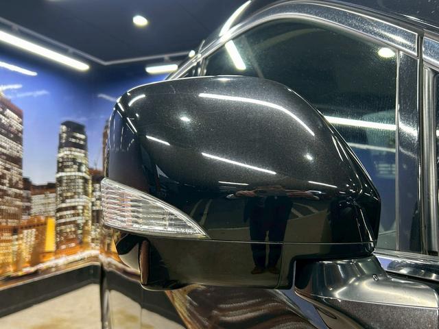 エルグランド 350ハイウェイスターアーバンクロムブラックレザー (黒本革シート)(両側パワースライド)(純正HDDナビ)(アラウンドビューモニター)(レーダークルーズ)(クリアランスソナー)(パワーバックドア)(シートメモリ)(シートヒーター)(純正18AW)(18枚目)