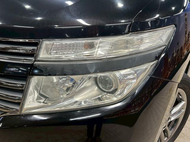 エルグランド 350ハイウェイスターアーバンクロムブラックレザー (黒本革シート)(両側パワースライド)(純正HDDナビ)(アラウンドビューモニター)(レーダークルーズ)(クリアランスソナー)(パワーバックドア)(シートメモリ)(シートヒーター)(純正18AW)(61枚目)