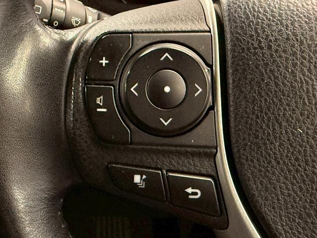 ノア Si ダブルバイビー トヨタセーフティセンス(後期型)(黒半革シート)(フリップダウンモニター)(両側パワスラ)(純正SDナビ)(クルーズコントロール)(バックカメラ)(ビルトインETC)(純正16インチAW)(36枚目)