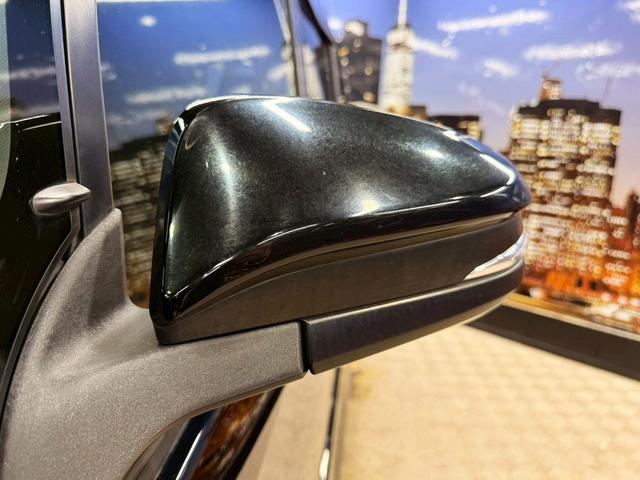 ノア Si ダブルバイビー トヨタセーフティセンス(後期型)(黒半革シート)(フリップダウンモニター)(両側パワスラ)(純正SDナビ)(クルーズコントロール)(バックカメラ)(ビルトインETC)(純正16インチAW)(51枚目)