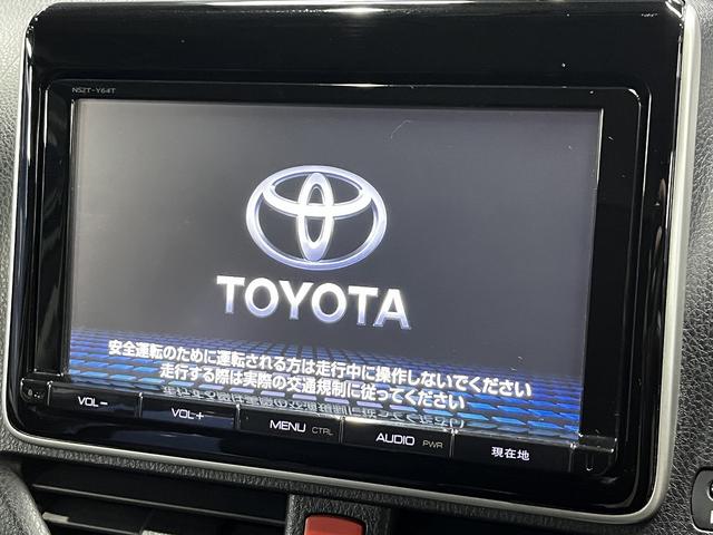 TOYOTA NOAH SI