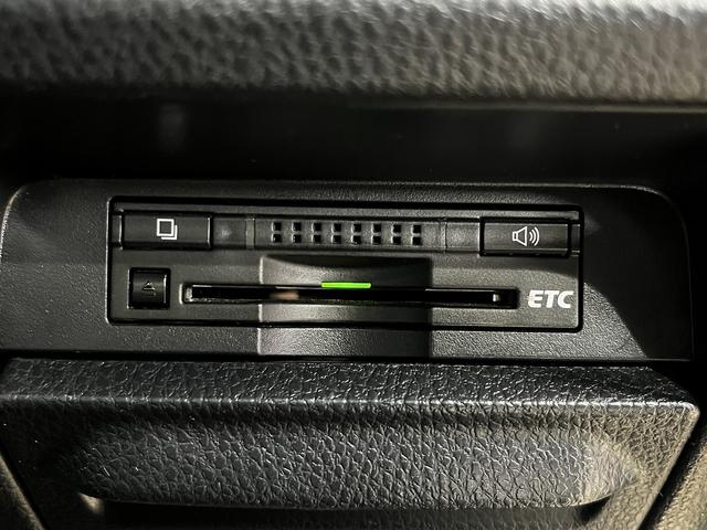 TOYOTA NOAH SI