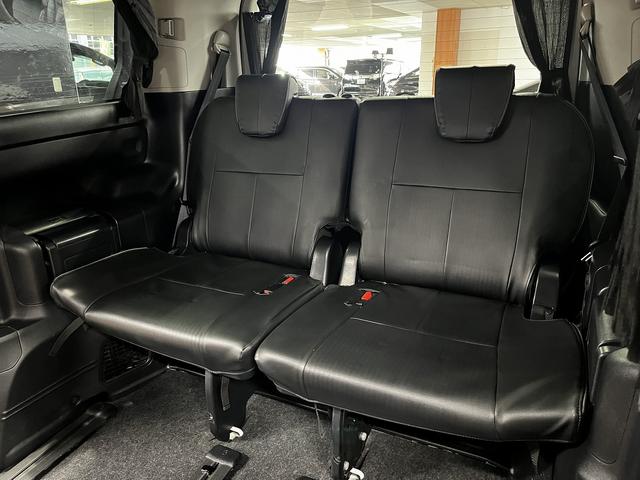 TOYOTA NOAH SI