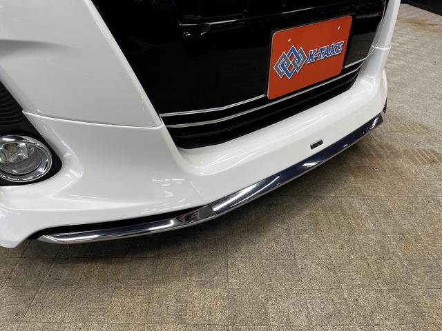 TOYOTA NOAH SI