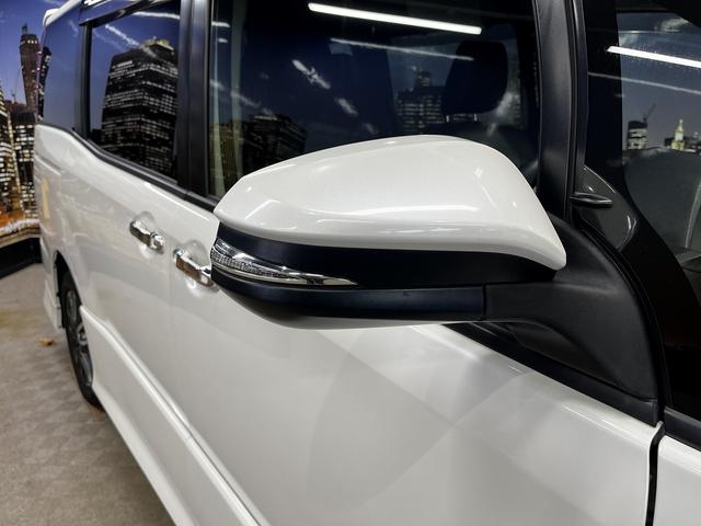 TOYOTA NOAH SI