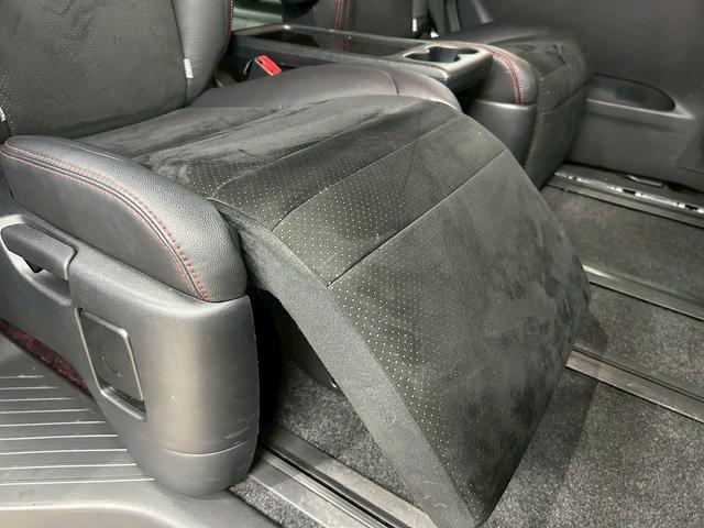 ヴェルファイア 2.4Z ゴールデンアイズ (純正HDDナビ)(パワーバックドア)(パワースライドドア)(コーナーセンサー)(バックカメラ)(クルーズコントロール)(スマートキー&プッシュスタート)(HIDヘッドライト)(純正18インチAW)(13枚目)