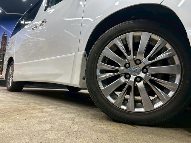 ヴェルファイア 2.4Z ゴールデンアイズ (純正HDDナビ)(パワーバックドア)(パワースライドドア)(コーナーセンサー)(バックカメラ)(クルーズコントロール)(スマートキー&プッシュスタート)(HIDヘッドライト)(純正18インチAW)(16枚目)