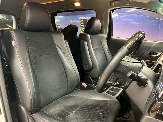 ヴェルファイア 2.4Z ゴールデンアイズ (純正HDDナビ)(パワーバックドア)(パワースライドドア)(コーナーセンサー)(バックカメラ)(クルーズコントロール)(スマートキー&プッシュスタート)(HIDヘッドライト)(純正18インチAW)(17枚目)