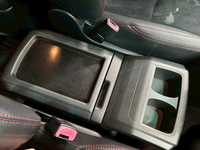 ヴェルファイア 2.4Z ゴールデンアイズ (純正HDDナビ)(パワーバックドア)(パワースライドドア)(コーナーセンサー)(バックカメラ)(クルーズコントロール)(スマートキー&プッシュスタート)(HIDヘッドライト)(純正18インチAW)(35枚目)