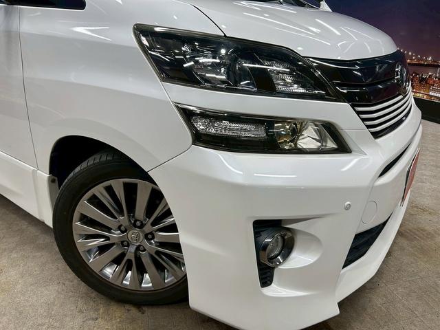 ヴェルファイア 2.4Z ゴールデンアイズ (純正HDDナビ)(パワーバックドア)(パワースライドドア)(コーナーセンサー)(バックカメラ)(クルーズコントロール)(スマートキー&プッシュスタート)(HIDヘッドライト)(純正18インチAW)(62枚目)