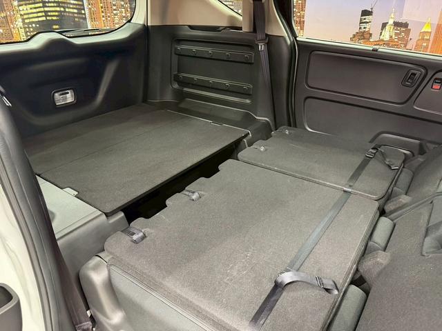 フリード+ハイブリッド ハイブリッドG・ホンダセンシング ホンダセンシング(禁煙車)(後期型)(両側パワースライドドア)(純正SDナビナビ)(レーダークルーズコントロール)(バックカメラ)(LEDヘッドライト)(ビルトインETC)(純正15インチAW)(31枚目)