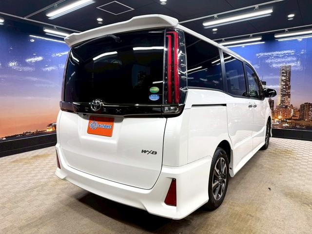 ノア Ｓｉ　ダブルバイビー　トヨタセーフティセンス（禁煙車）（ワンオーナー）（後期型）（黒半革シート）（フリップダウンモニター）（両側パワスラ）（ＳＤナビ）（クルーズコントロール）（バックカメラ）（ＥＴＣ）（純正１６インチＡＷ）（24枚目）