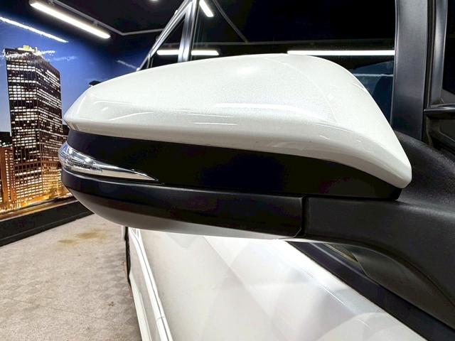 ノア Ｓｉ　ダブルバイビー　トヨタセーフティセンス（禁煙車）（ワンオーナー）（後期型）（黒半革シート）（フリップダウンモニター）（両側パワスラ）（ＳＤナビ）（クルーズコントロール）（バックカメラ）（ＥＴＣ）（純正１６インチＡＷ）（42枚目）