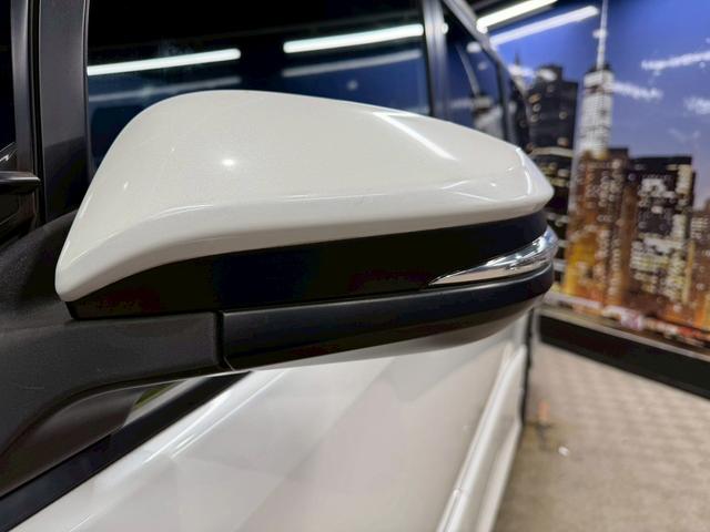 ノア Ｓｉ　ダブルバイビー　トヨタセーフティセンス（禁煙車）（ワンオーナー）（後期型）（黒半革シート）（フリップダウンモニター）（両側パワスラ）（ＳＤナビ）（クルーズコントロール）（バックカメラ）（ＥＴＣ）（純正１６インチＡＷ）（44枚目）