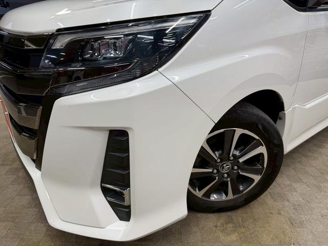 ノア Ｓｉ　ダブルバイビー　トヨタセーフティセンス（禁煙車）（ワンオーナー）（後期型）（黒半革シート）（フリップダウンモニター）（両側パワスラ）（ＳＤナビ）（クルーズコントロール）（バックカメラ）（ＥＴＣ）（純正１６インチＡＷ）（63枚目）