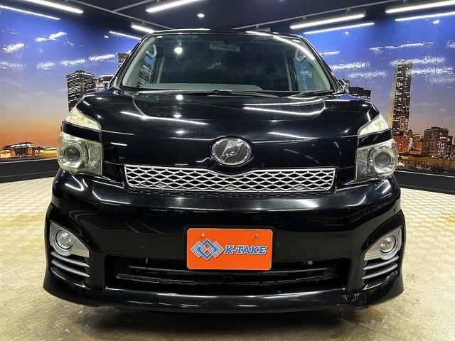 ヴォクシー ZS 煌 (禁煙車)(後期型)(両側パワースライド)(純正HDDナビ)(バックカメラ)(コーナーセンサー)(ビルトインETC)(パドルシフト)(HIDヘッド)(プッシュ&スマートキー)(純正16AW)(19枚目)