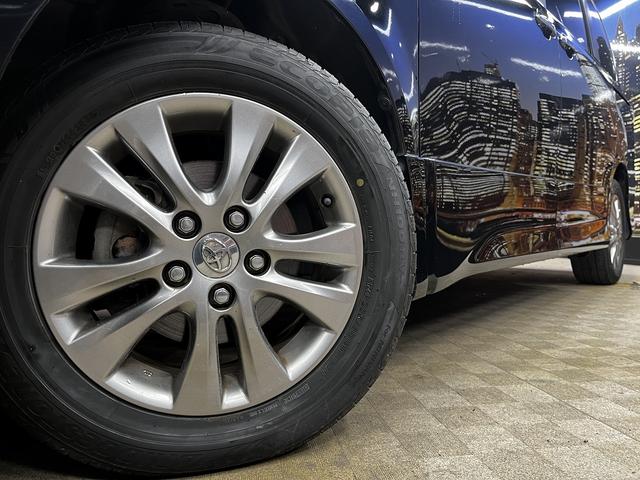 ヴォクシー ZS 煌 (禁煙車)(後期型)(両側パワースライド)(純正HDDナビ)(バックカメラ)(コーナーセンサー)(ビルトインETC)(パドルシフト)(HIDヘッド)(プッシュ&スマートキー)(純正16AW)(54枚目)