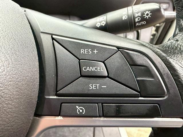 セレナ ハイウェイスター エマージェンシーブレーキ(禁煙車)(両側パワスラ)(アルパインフリップダウン)(アルパインSDナビ)(バックカメラ)(クルーズコントロール)(ビルトインETC)(LEDヘッド)(純正16インチAW)(11枚目)