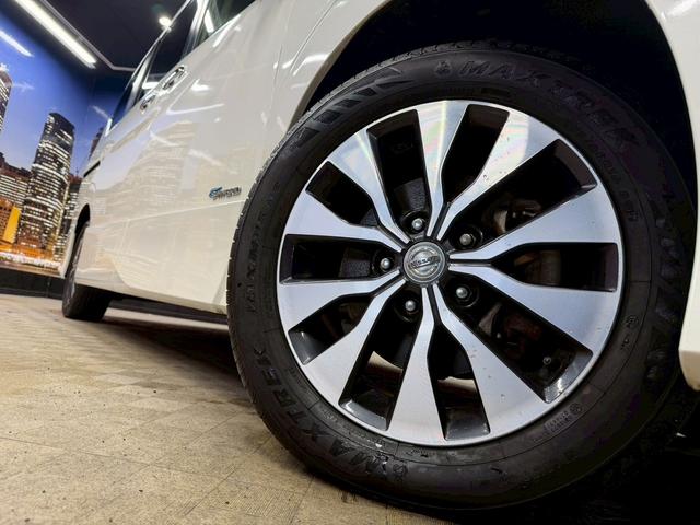 セレナ ハイウェイスター エマージェンシーブレーキ(禁煙車)(両側パワスラ)(アルパインフリップダウン)(アルパインSDナビ)(バックカメラ)(クルーズコントロール)(ビルトインETC)(LEDヘッド)(純正16インチAW)(16枚目)