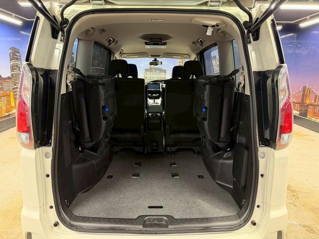 セレナ ハイウェイスター エマージェンシーブレーキ(禁煙車)(両側パワスラ)(アルパインフリップダウン)(アルパインSDナビ)(バックカメラ)(クルーズコントロール)(ビルトインETC)(LEDヘッド)(純正16インチAW)(18枚目)